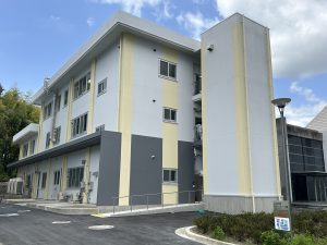 改修された多次元造形研究センター１号館